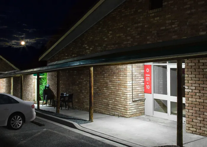 Farnham Court Motel And Restaurant Morwell