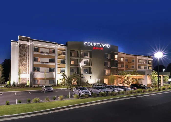 Courtyard By Marriott Hot Springs Hotel