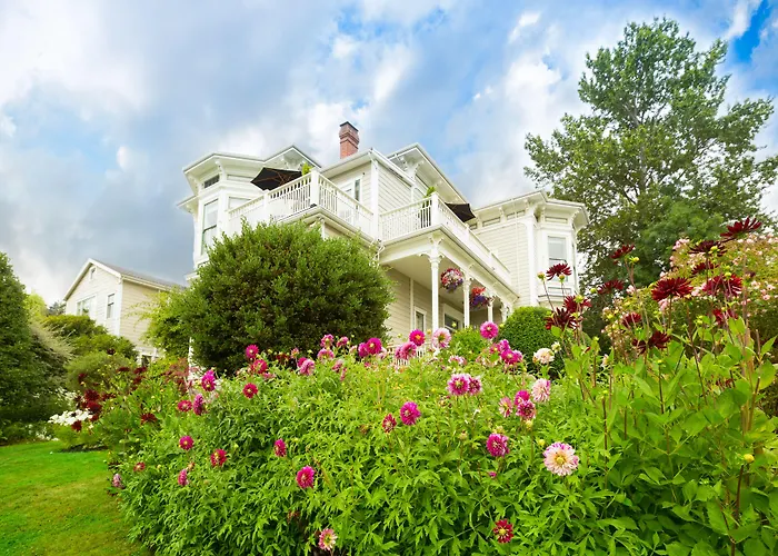 Fairholme Manor Inn Victoria