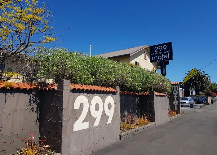 299 On Devon West Motel New Plymouth