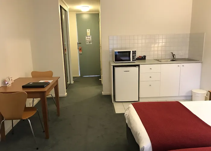 Knox International Hotel And Apartments Wantirna