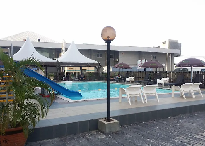 Langgura Baron Resort Pantai Cenang 