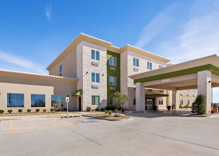 Best Western Lindsay Inn & Suites