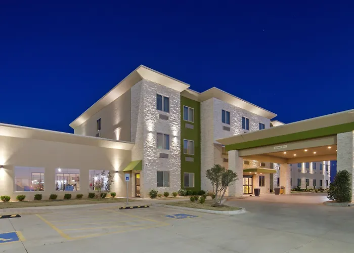 Best Western Lindsay Inn & Suites