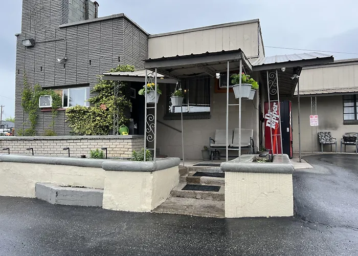Selkirk Motel Colville