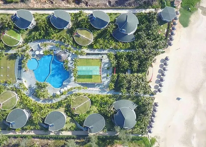 Sandunes Beach Resort & Spa Mui Ne