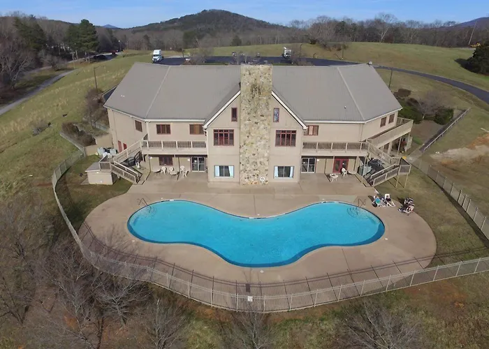 Country Hideaway At Mountain Lakes Resort Cleveland