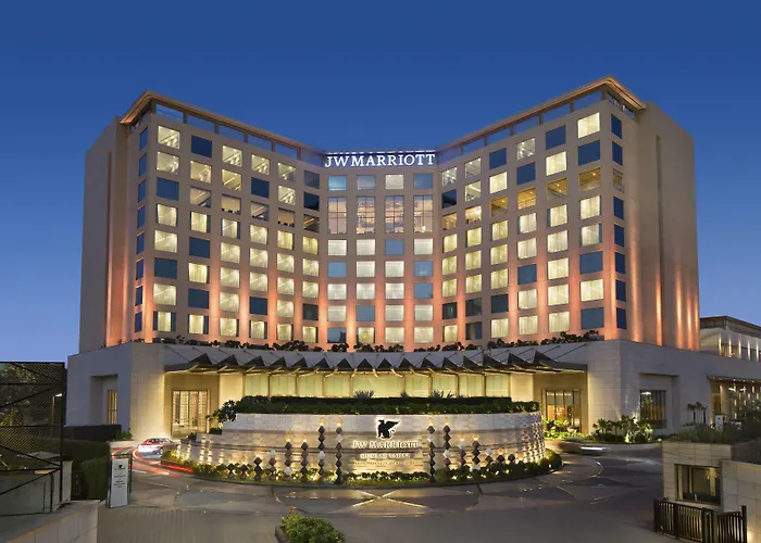 Hotel Jw Marriott Mumbai Sahar Airport