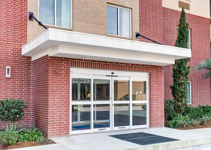 Candlewood Suites Cut Off - Galliano By Ihg