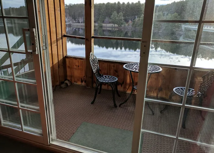 Algonquin Lakeside Resort Dwight