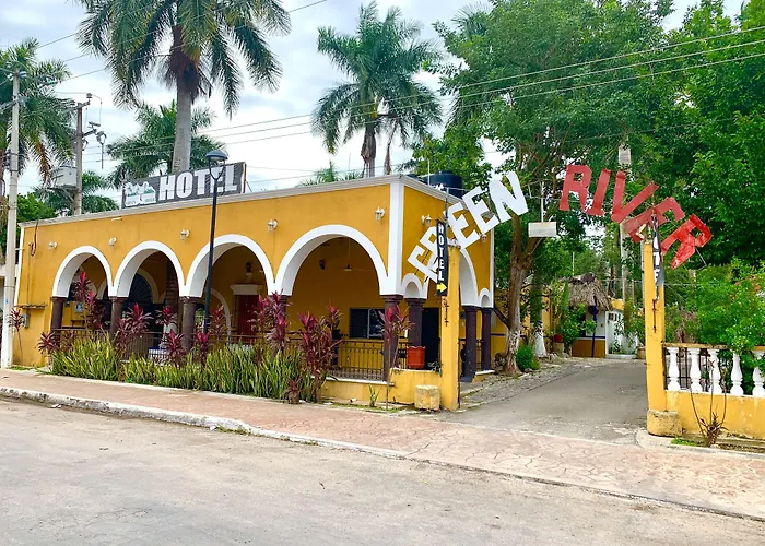 Hotel Green River Izamal