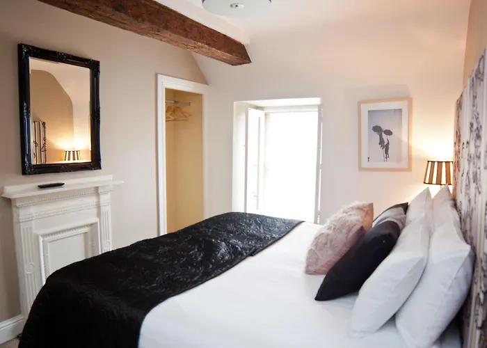 Hotel 7 Cross Street Galway