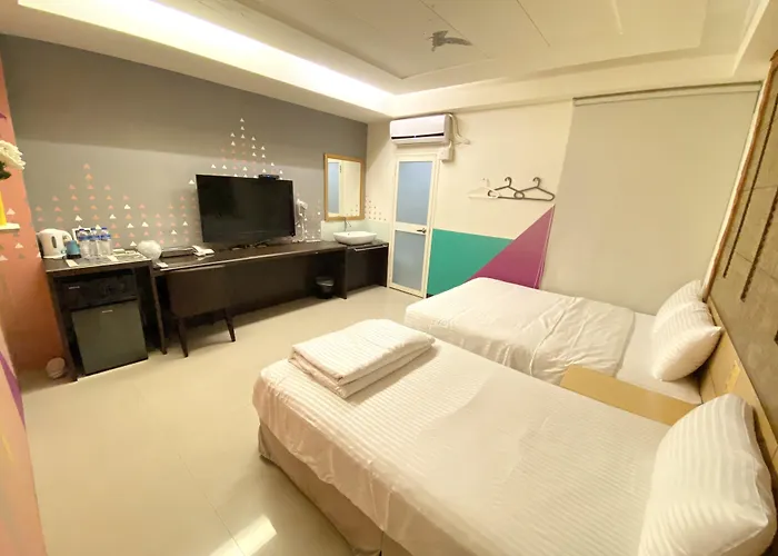 Dong Men Hotel Taipei