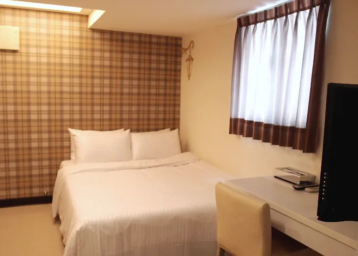 Dong Men Hotel Taipei