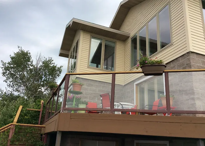 Pictured Rocks Bed And Breakfast Munising