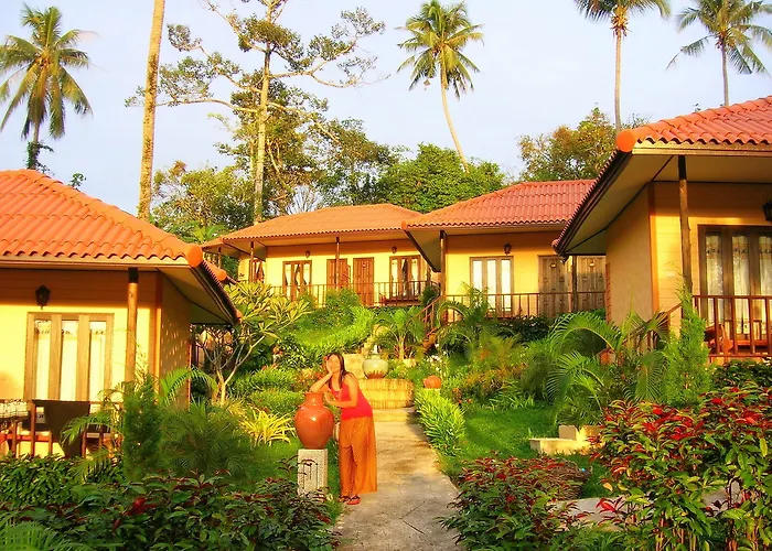 พาราไดซ์ บังกาโล Hotel เกาะช้าง