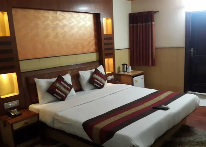 Hotel Karat 87 Inn New Delhi