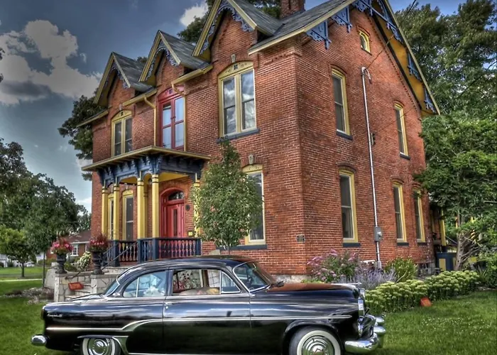 The Woodbridge House Hotel Kingsville