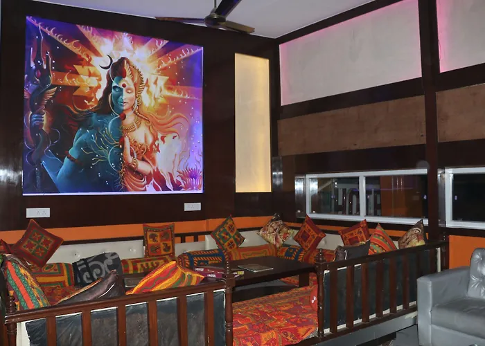 Hotel Nirmal Mahal - Paharganj - New Delhi
