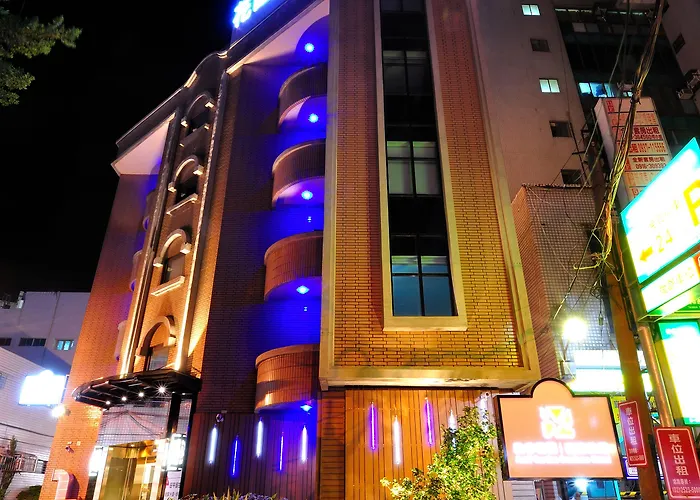 Audi Garden Business Hotel Taoyuan
