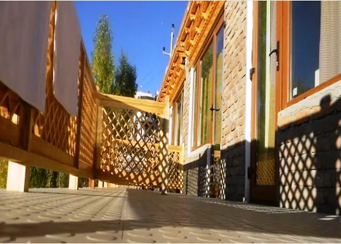 Himalayan Residency Ladakh Hotel Leh
