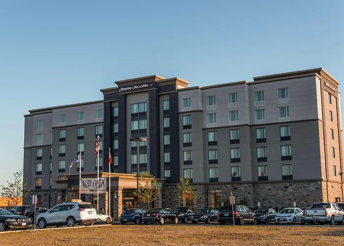 Hampton Inn & Suites By Hilton Bolton