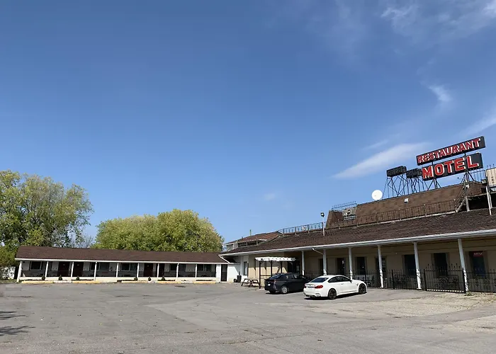 7 West Motel Carleton Place
