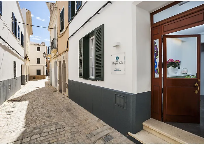 Cheap & Chic Hotel Ciutadella 