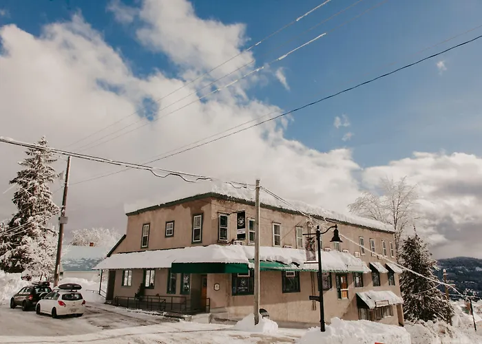 The Flying Steamshovel Inn Rossland