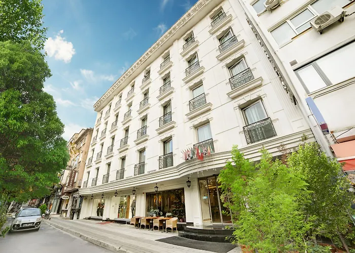 Halifaks Hotel Istanbul