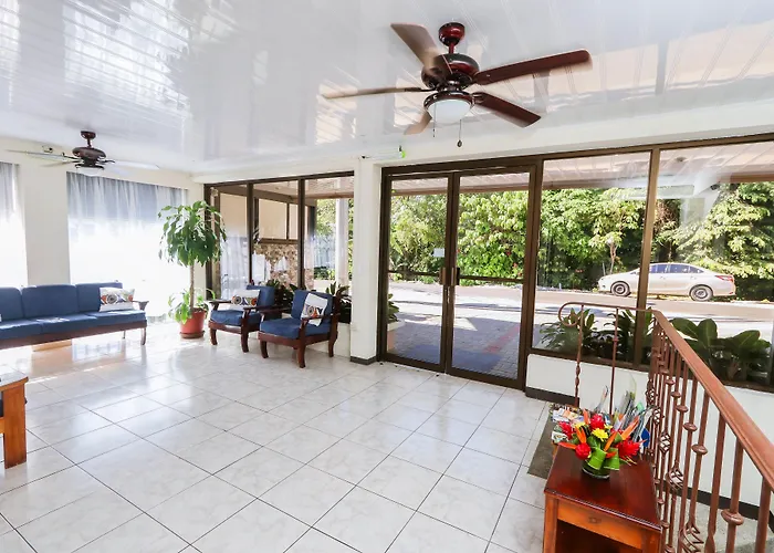 Hotel Flor Blanca Manuel Antonio