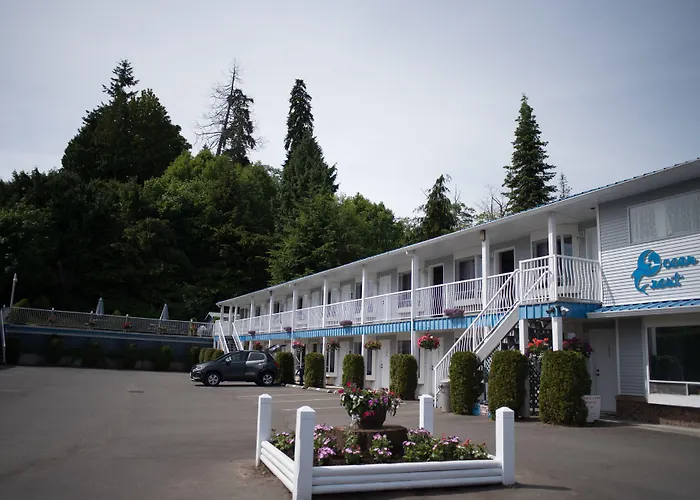 Ocean Crest Motel Qualicum Beach