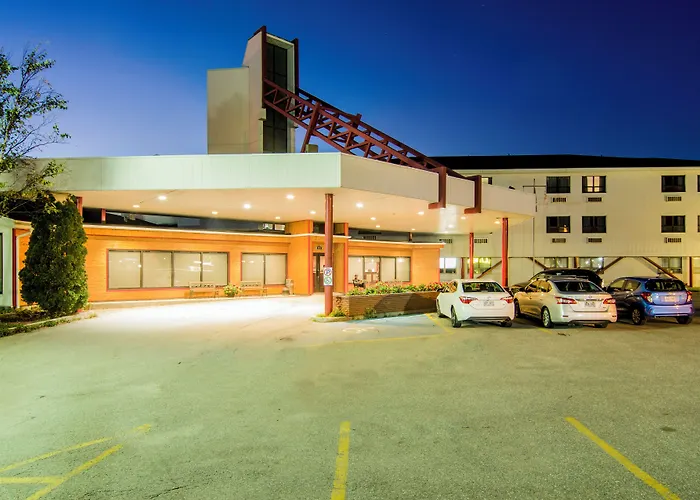 Sinbads Hotel & Suites Gander