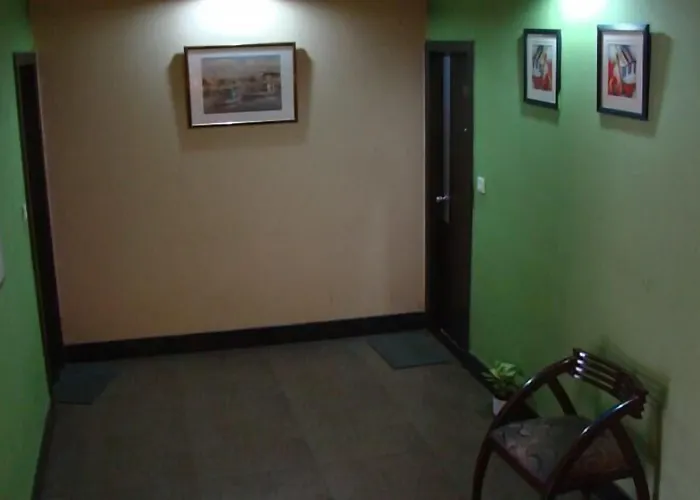 Pacific Inn Huda City Centre Sec 41 Gurgaon