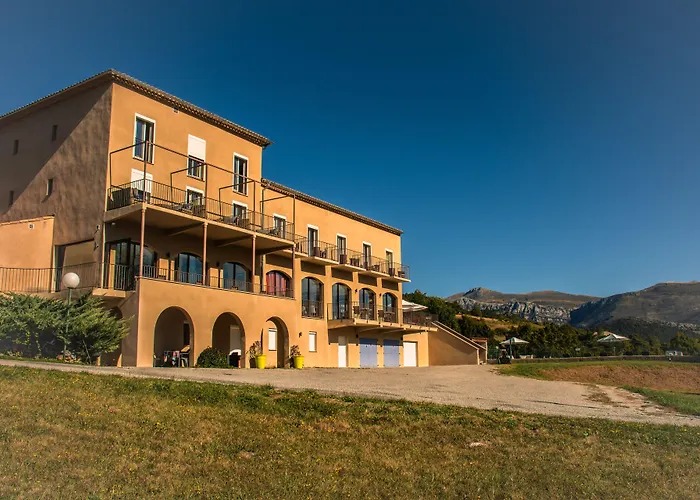 Hôtel le Panoramic - Votre Hôtel au cœur des Gorges du Verdon La Palud-sur-Verdon