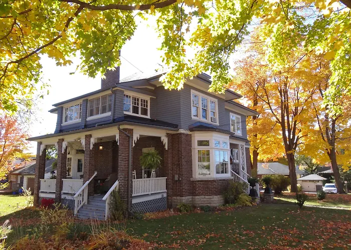 The Captain'S House Heritage Bed & Breakfast Midland