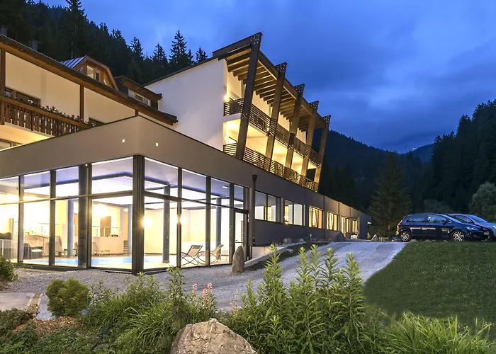Hotel Rosengarten Nova Levante