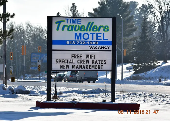 Time Travellers Motel Petawawa