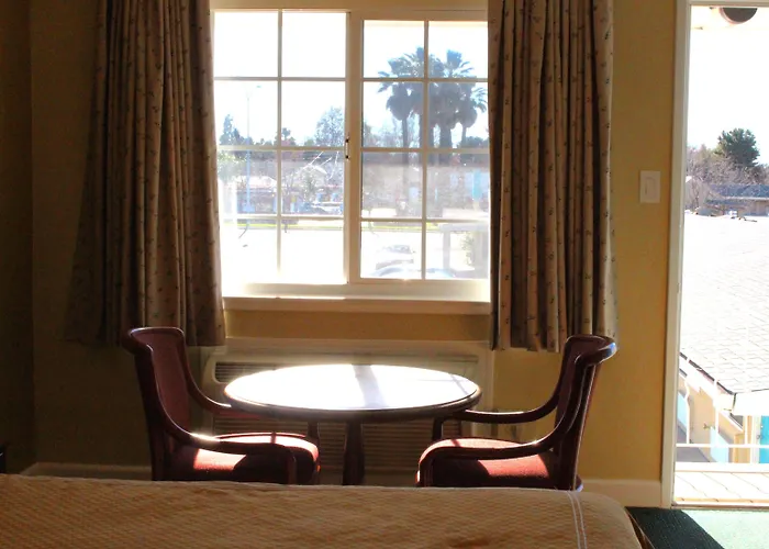 Echo Lodge West Sacramento
