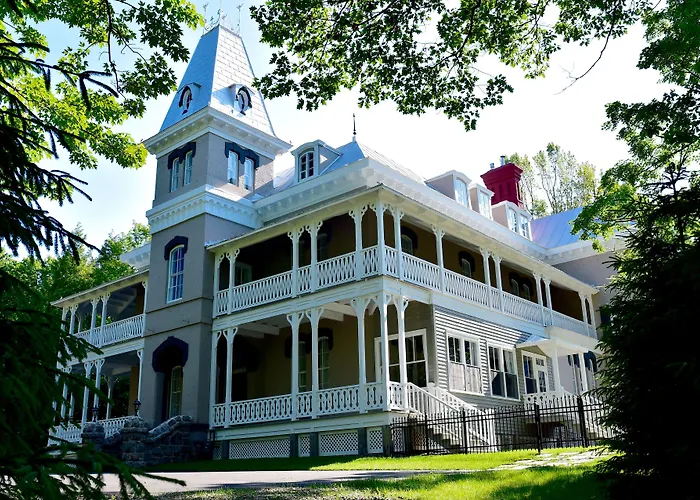 Manoir Maplewood Hotel Waterloo