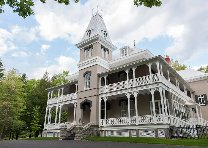 Manoir Maplewood Hotel Waterloo