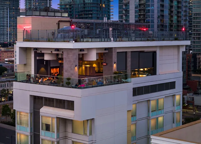 Courtyard By Marriott San Diego Gaslamp/Convention Center