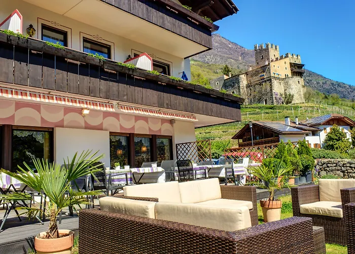 Hotel Schoenblick Naturns