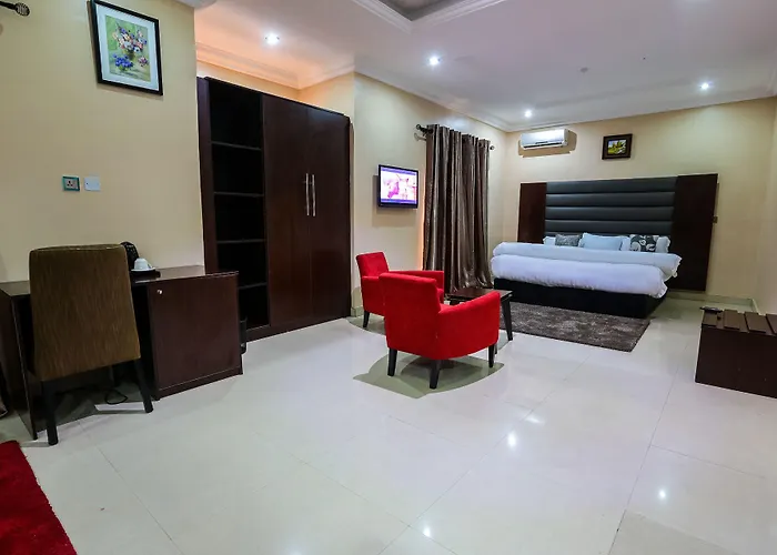 Golfview Suites & Conference Center Ikeja