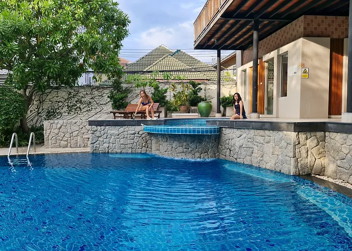 Prs Hotel By Sojourn Pattaya