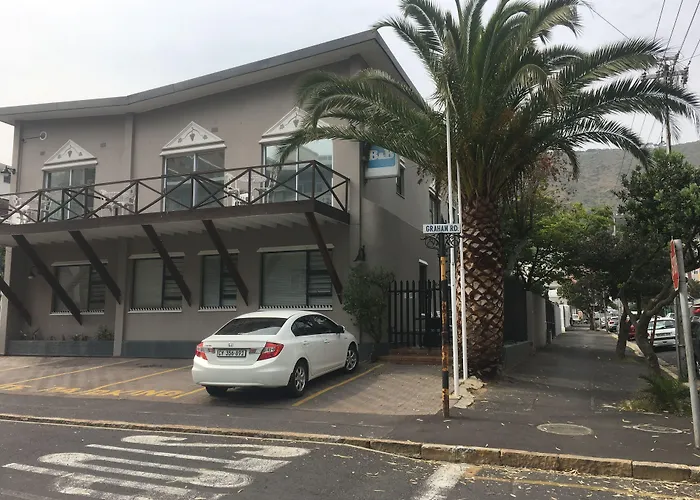 Spring Tide Inn Guest House By Ctha Cape Town