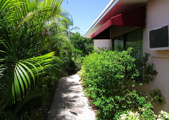 Seahorse Guesthouse Pompano Beach