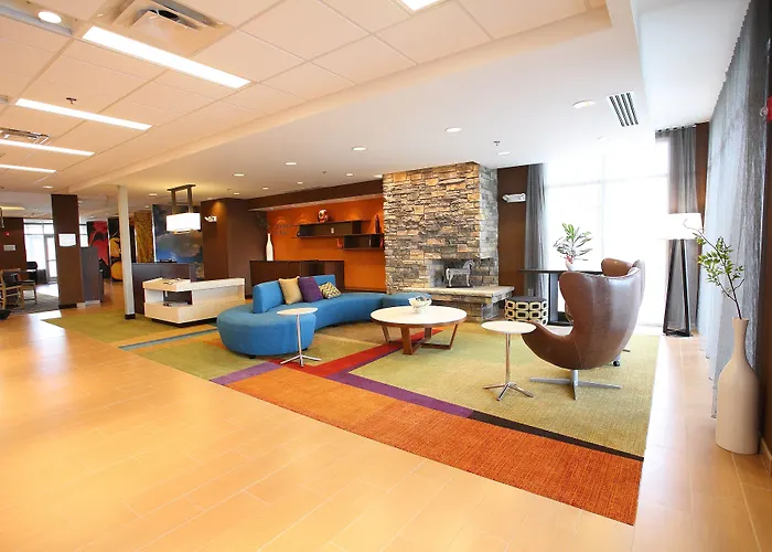 Fairfield Inn & Suites By Marriott East Grand Forks