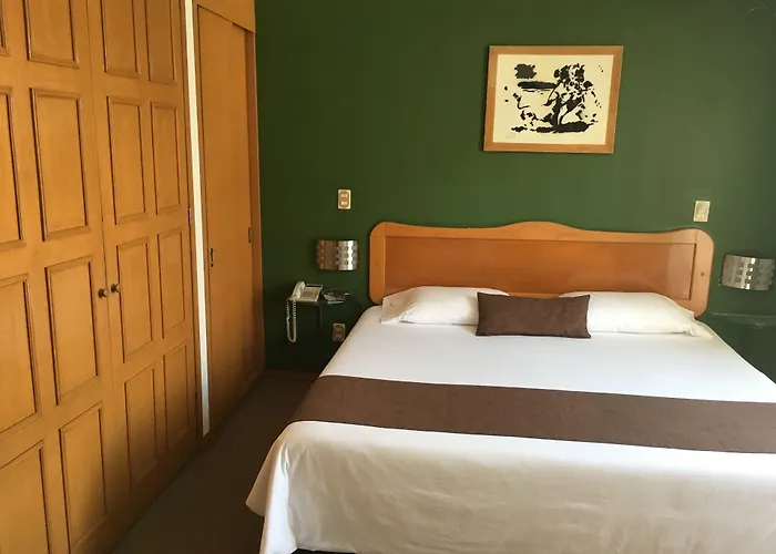 Grupo Kings Suites - Bosques de Duraznos 78 México DF