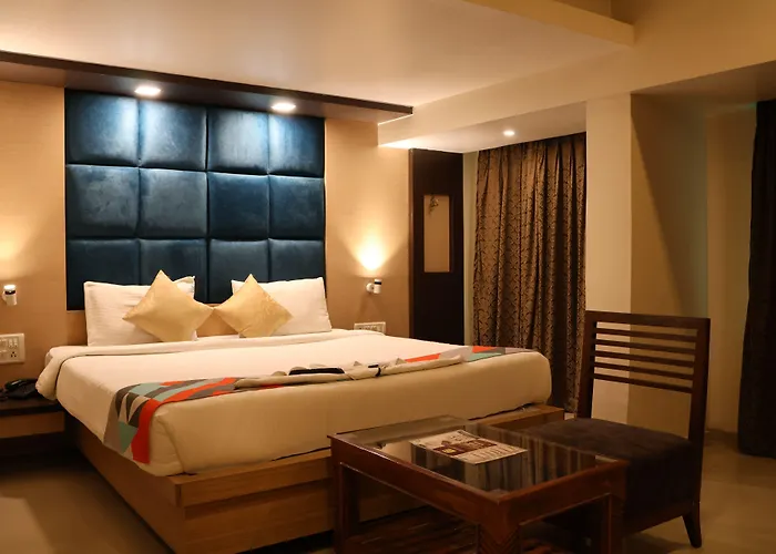 Oyo 2026 Hotel Aishwarya Residency Navi Mumbai